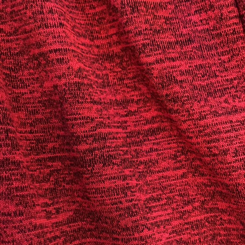 Red/black shorts - Picture 7 of 7